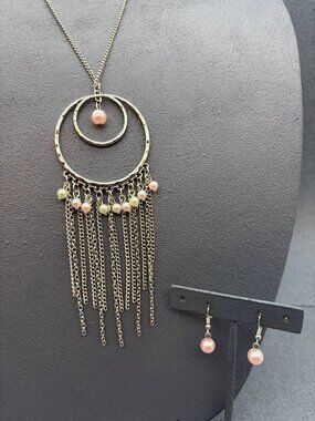 Double Circle Necklace Earrings Set 36 In Pearls Silver Chain Fringe Pink Green
